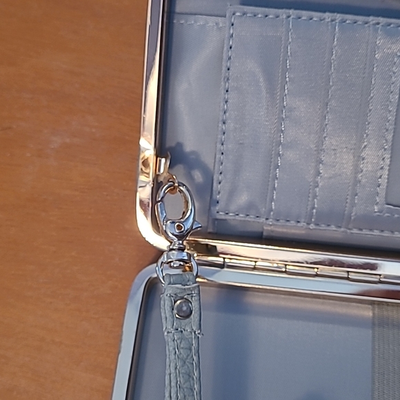 Wallet - Picture 4 of 5